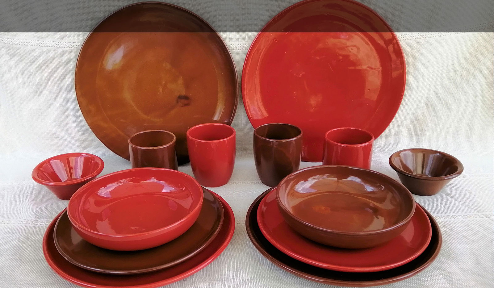 ceramica da tavola per uso alimentare fatti a mano